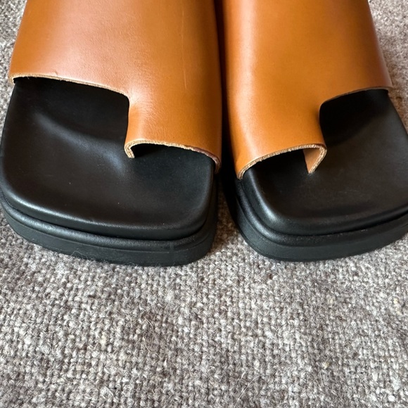 ALOHAS Brown and Black Sandals - Picture 8 of 13